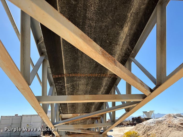 image for item EC8099 2017 TCI 30 X 60 RDS radial stacking conveyor