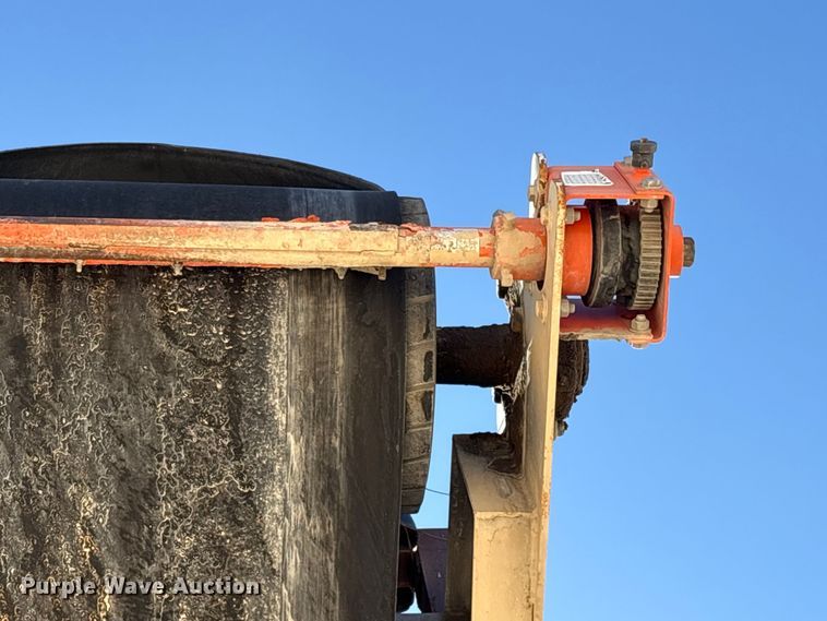 image for item EC8099 2017 TCI 30 X 60 RDS radial stacking conveyor