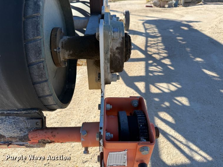 image for item EC8099 2017 TCI 30 X 60 RDS radial stacking conveyor