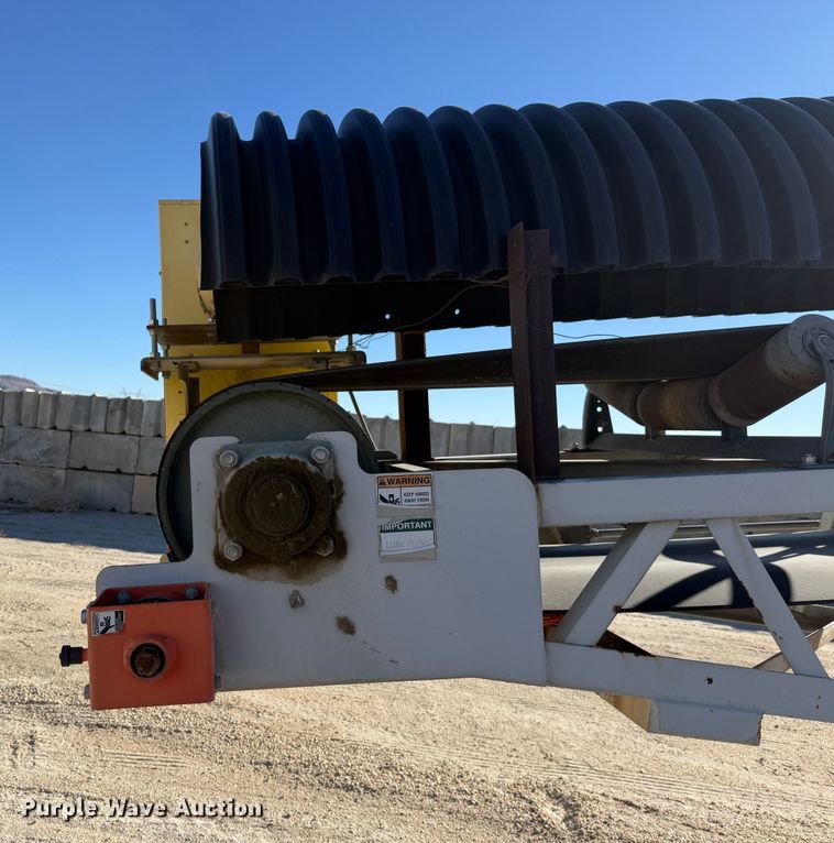 image for item EC8099 2017 TCI 30 X 60 RDS radial stacking conveyor