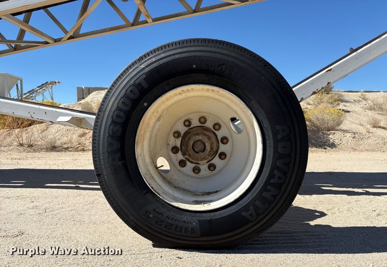 image for item EC8099 2017 TCI 30 X 60 RDS radial stacking conveyor