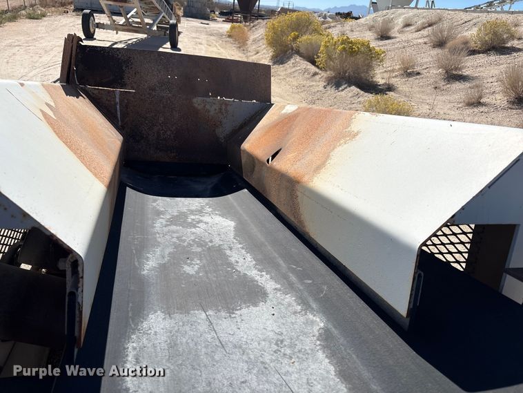 image for item EC8100 2017 TCI 30 X 60 RDS radial stacking conveyor