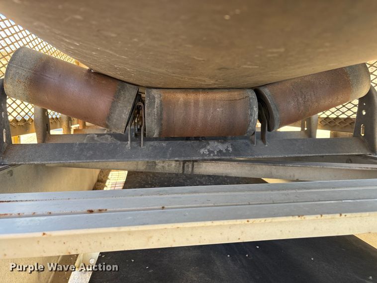 image for item EC8100 2017 TCI 30 X 60 RDS radial stacking conveyor