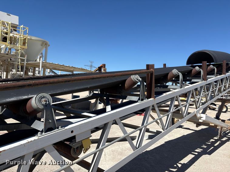 image for item EC8100 2017 TCI 30 X 60 RDS radial stacking conveyor