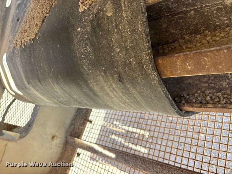 image for item EC8100 2017 TCI 30 X 60 RDS radial stacking conveyor