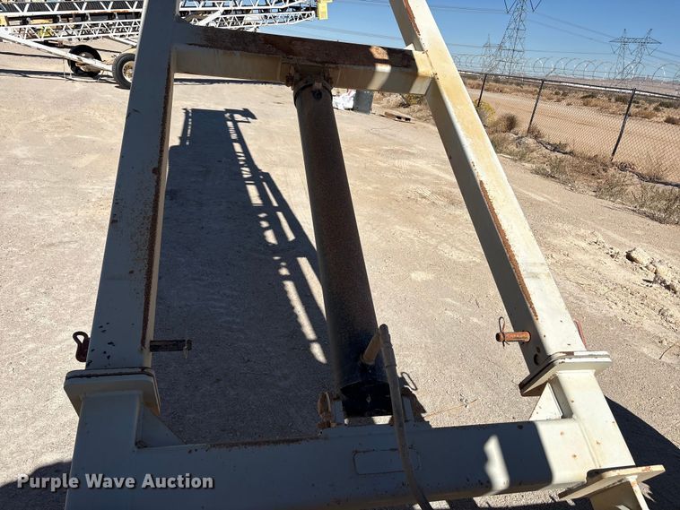 image for item EC8100 2017 TCI 30 X 60 RDS radial stacking conveyor