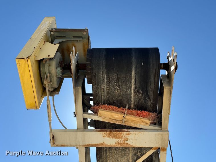 image for item EC8100 2017 TCI 30 X 60 RDS radial stacking conveyor