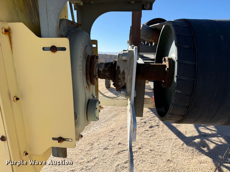 image for item EC8100 2017 TCI 30 X 60 RDS radial stacking conveyor