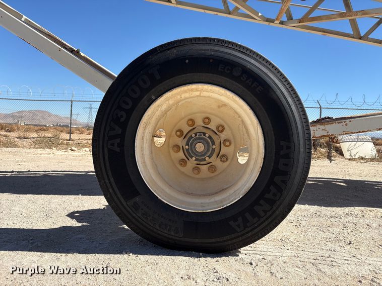 image for item EC8100 2017 TCI 30 X 60 RDS radial stacking conveyor