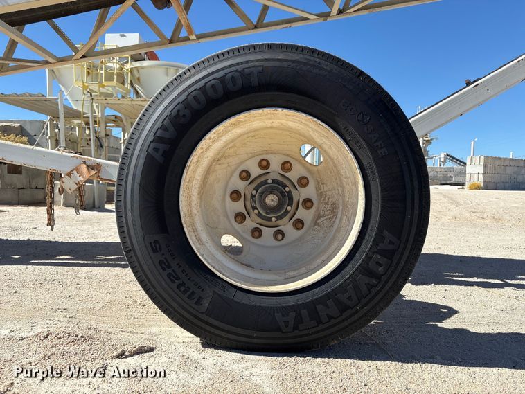 image for item EC8100 2017 TCI 30 X 60 RDS radial stacking conveyor