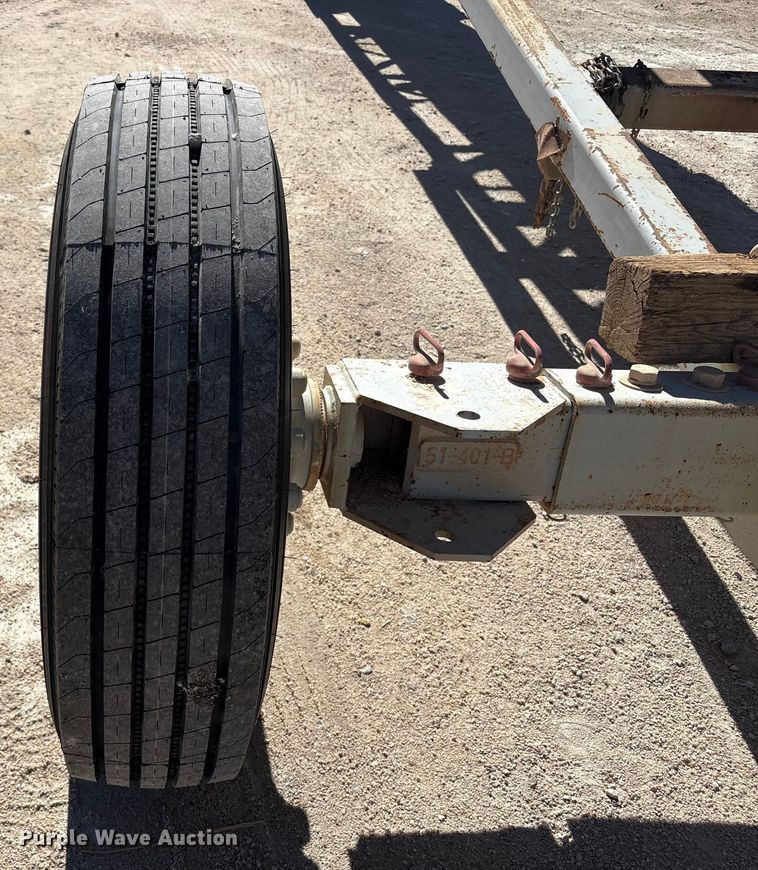 image for item EC8100 2017 TCI 30 X 60 RDS radial stacking conveyor