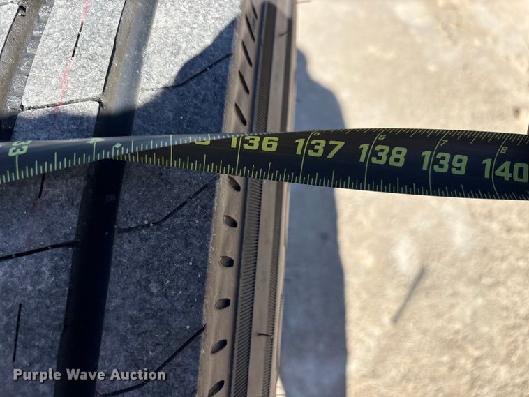 image for item EC8100 2017 TCI 30 X 60 RDS radial stacking conveyor