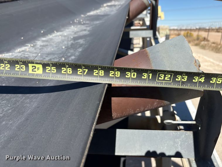 image for item EC8100 2017 TCI 30 X 60 RDS radial stacking conveyor