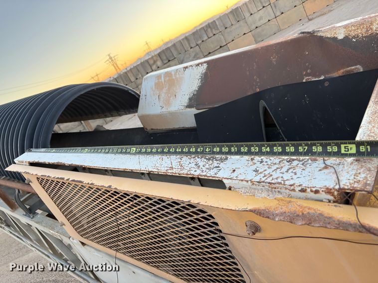 image for item EC8100 2017 TCI 30 X 60 RDS radial stacking conveyor