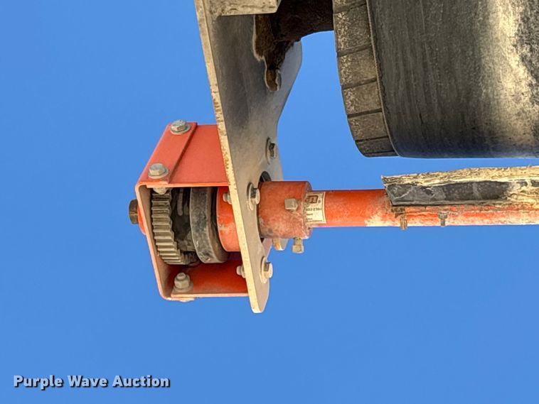 image for item EC8101 2017 TCI 30 X 60 RDS radial stacking conveyor