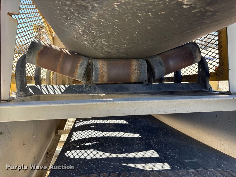 image for item EC8102 2017 TCI 30 X 60 RDS radial stacking conveyor