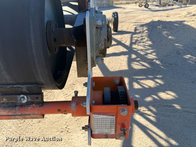 image for item EC8102 2017 TCI 30 X 60 RDS radial stacking conveyor