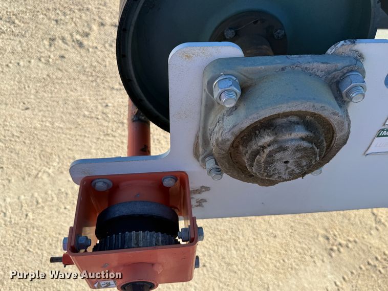 image for item EC8102 2017 TCI 30 X 60 RDS radial stacking conveyor