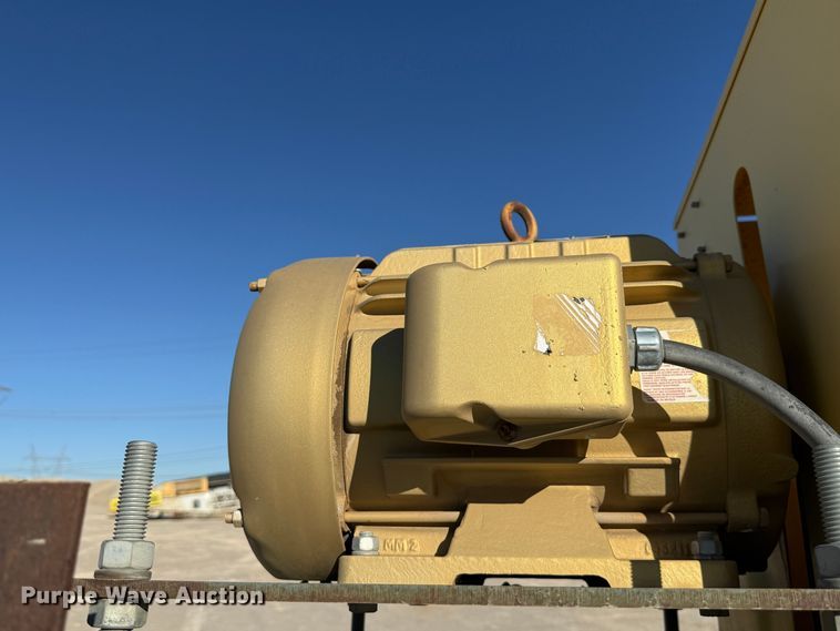 image for item EC8102 2017 TCI 30 X 60 RDS radial stacking conveyor