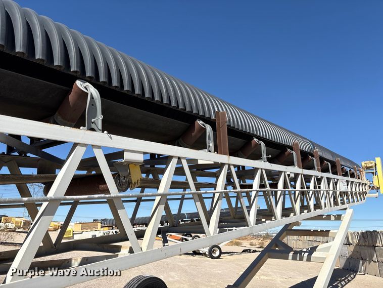 image for item EC8103 2017 TCI 30 X 70 RDS radial stacking conveyor