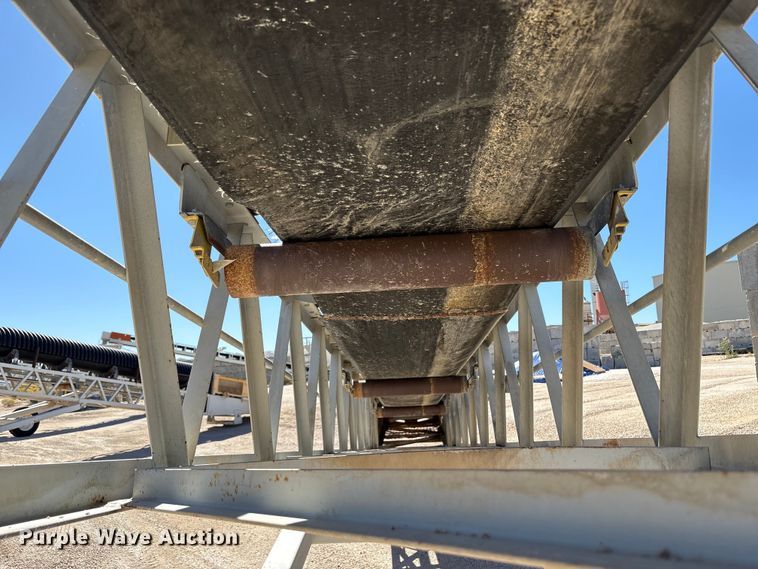 image for item EC8103 2017 TCI 30 X 70 RDS radial stacking conveyor