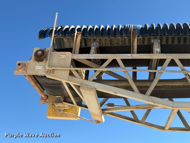 image for item EC8103 2017 TCI 30 X 70 RDS radial stacking conveyor