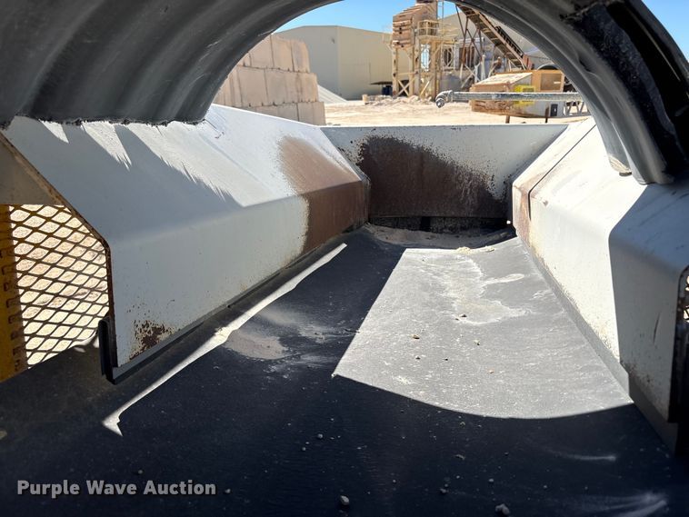 image for item EC8104 2017 TCI 30 X 60 RDS radial stacking conveyor