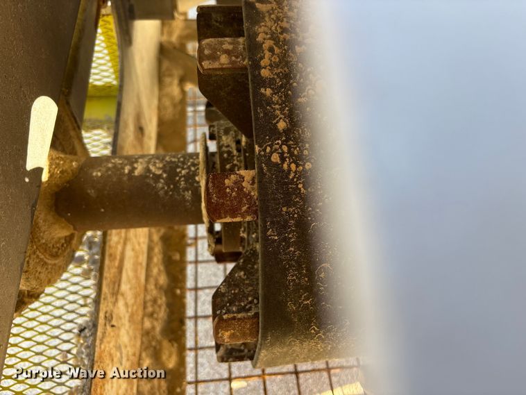 image for item EC8104 2017 TCI 30 X 60 RDS radial stacking conveyor