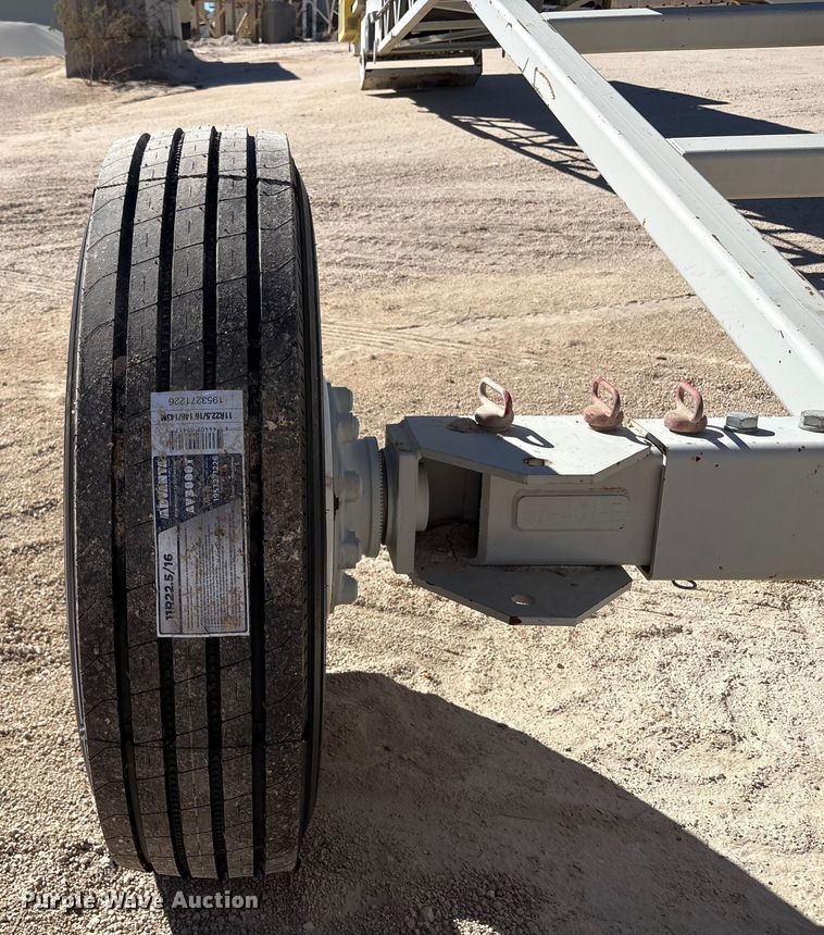 image for item EC8104 2017 TCI 30 X 60 RDS radial stacking conveyor