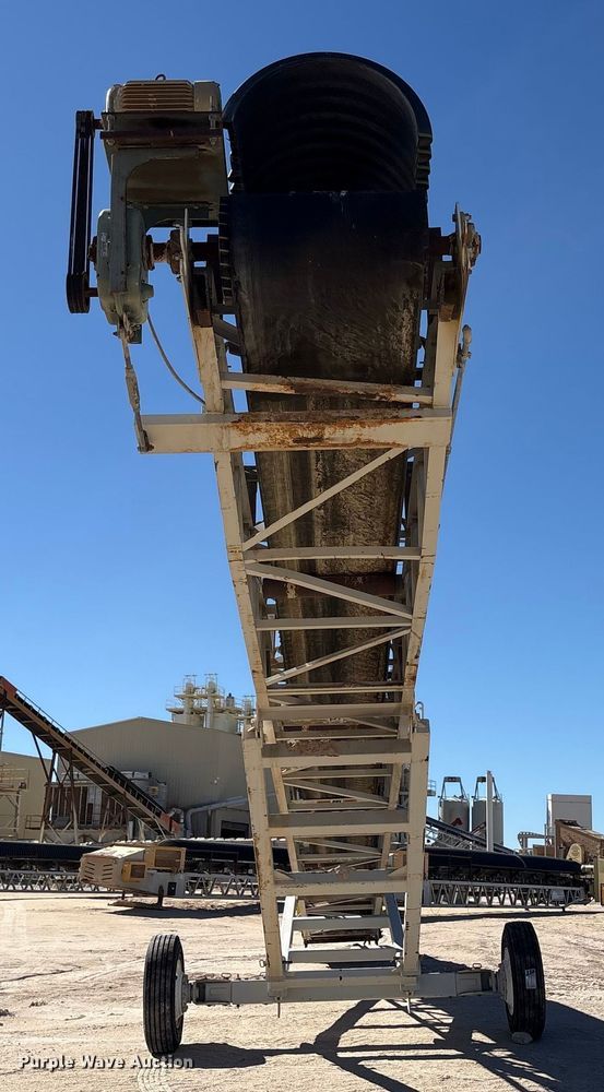 image for item EC8105 2017 TCI 30 X 60 RDS radial stacking conveyor