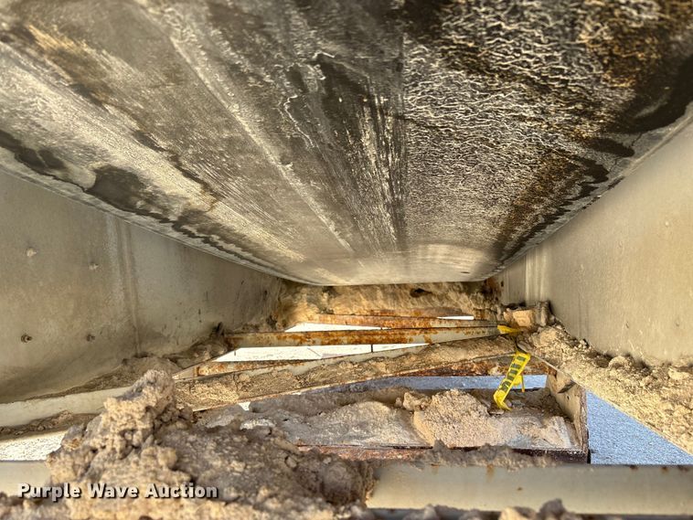 image for item EC8105 2017 TCI 30 X 60 RDS radial stacking conveyor