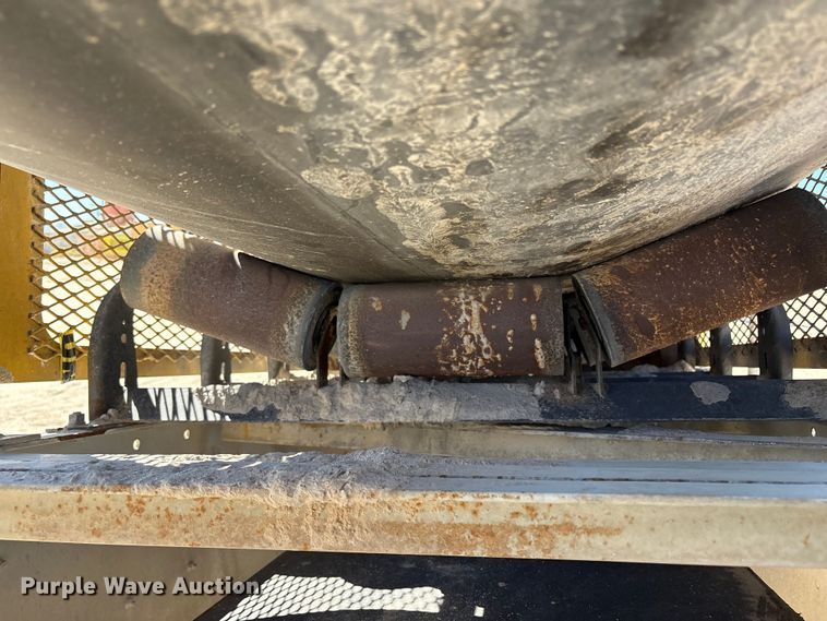 image for item EC8105 2017 TCI 30 X 60 RDS radial stacking conveyor