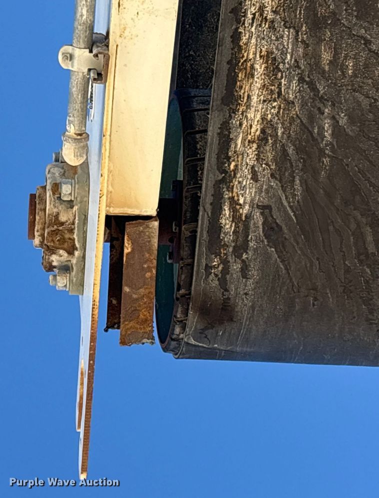 image for item EC8105 2017 TCI 30 X 60 RDS radial stacking conveyor