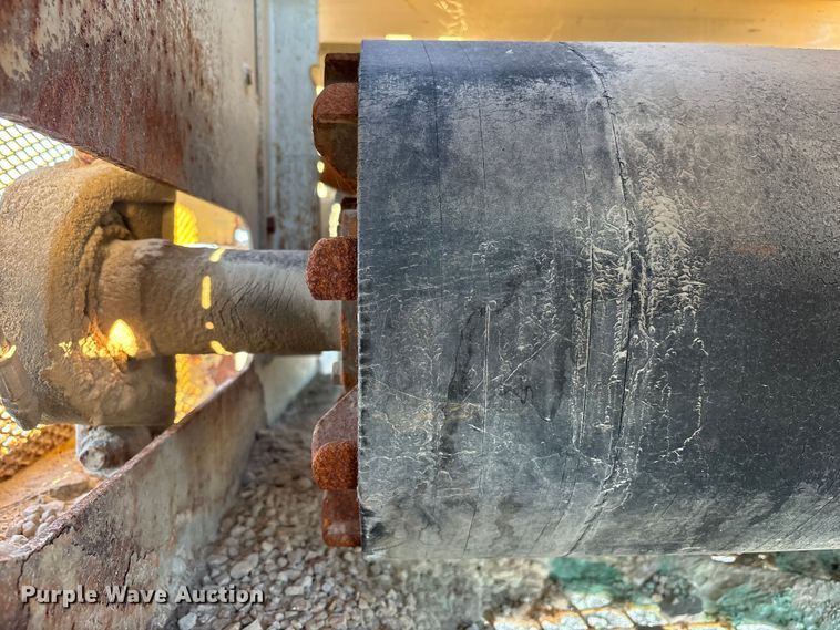 image for item EC8107 2017 TCI 30 X 40 TC conveyor