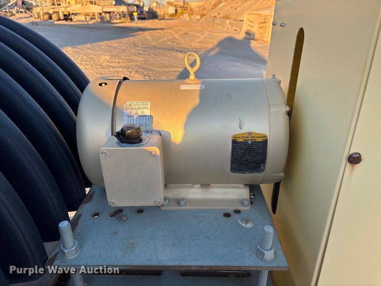 image for item EC8108 2017 TCI 30 X 40 TC conveyor