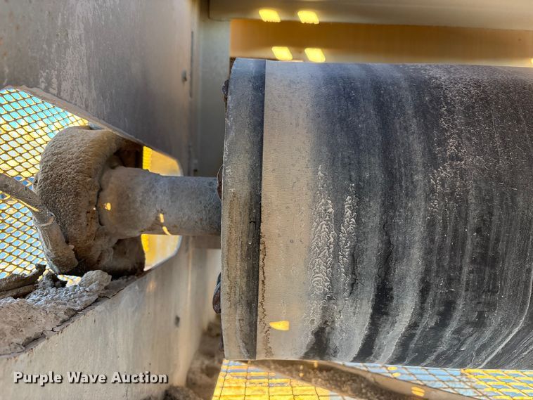 image for item EC8109 2017 TCI 30 X 40 TC conveyor