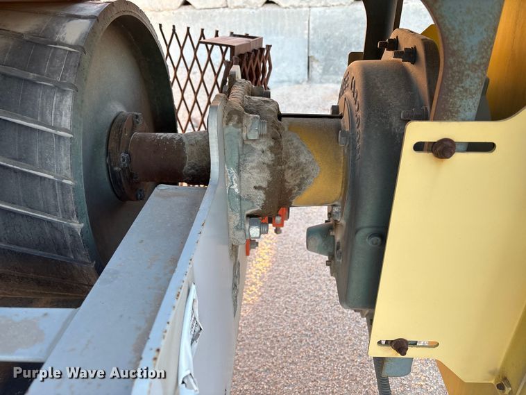 image for item EC8109 2017 TCI 30 X 40 TC conveyor