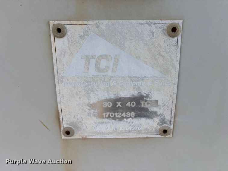 image for item EC8109 2017 TCI 30 X 40 TC conveyor