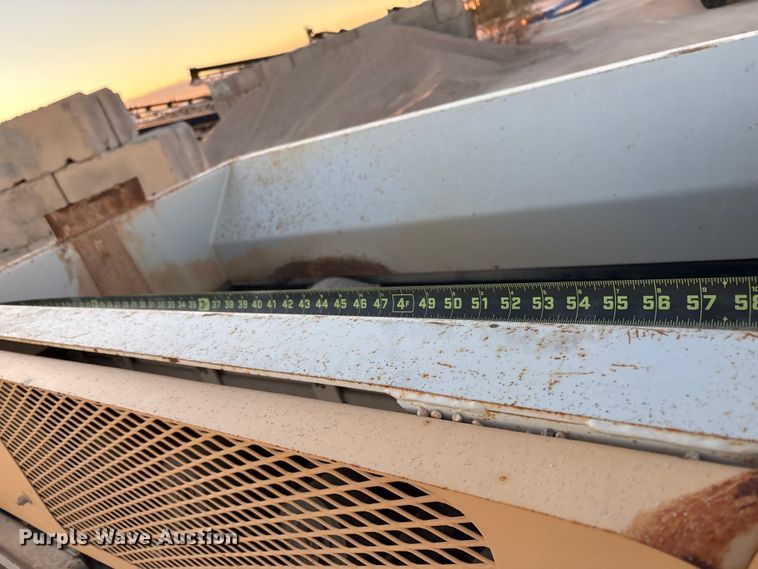 image for item EC8110 2017 TCI 30 X 40 TC conveyor