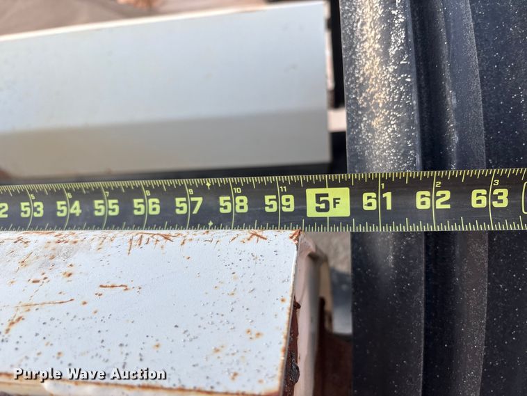 image for item EC8110 2017 TCI 30 X 40 TC conveyor