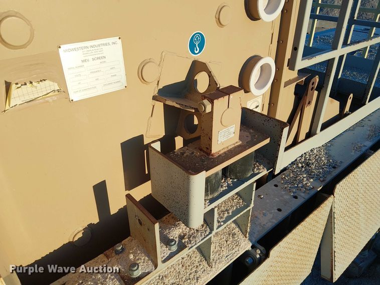 image for item EC8112 2017 REMco P-SCREEN-5105-2XSDC screening plant