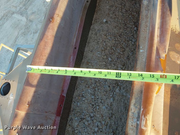 image for item EC8112 2017 REMco P-SCREEN-5105-2XSDC screening plant