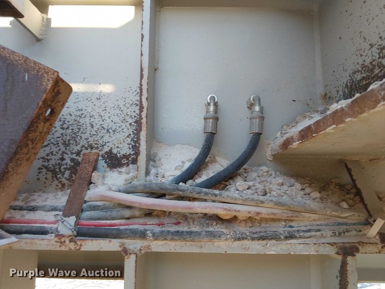 image for item EC8112 2017 REMco P-SCREEN-5105-2XSDC screening plant