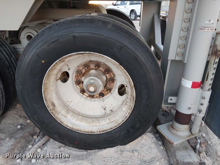 image for item EC8112 2017 REMco P-SCREEN-5105-2XSDC screening plant