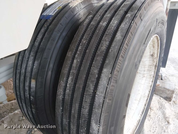 image for item EC8112 2017 REMco P-SCREEN-5105-2XSDC screening plant