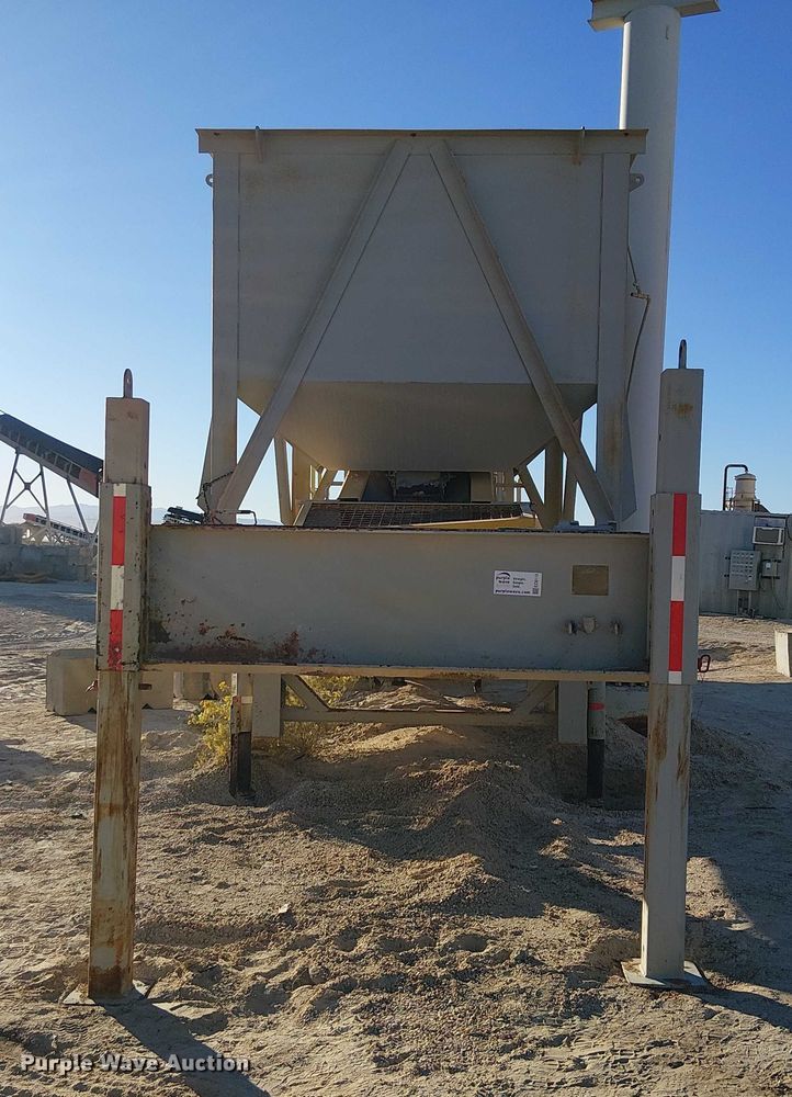 image for item EC8113 2017 REMco P-SD-1025-FH-RDS vertical impact crusher