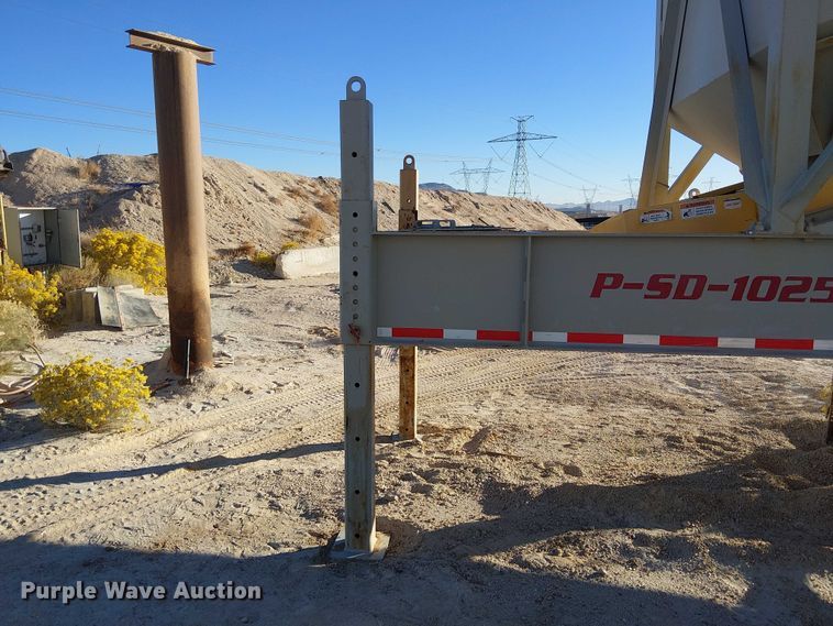 image for item EC8113 2017 REMco P-SD-1025-FH-RDS vertical impact crusher