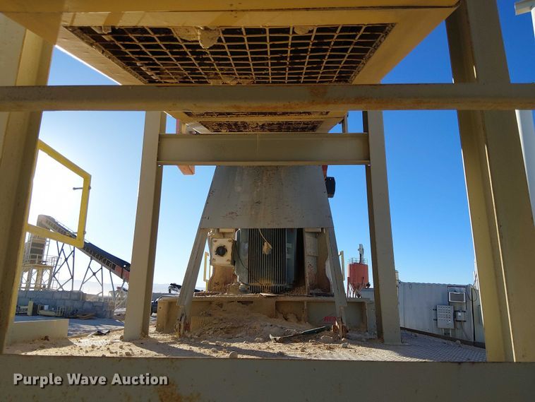 image for item EC8113 2017 REMco P-SD-1025-FH-RDS vertical impact crusher