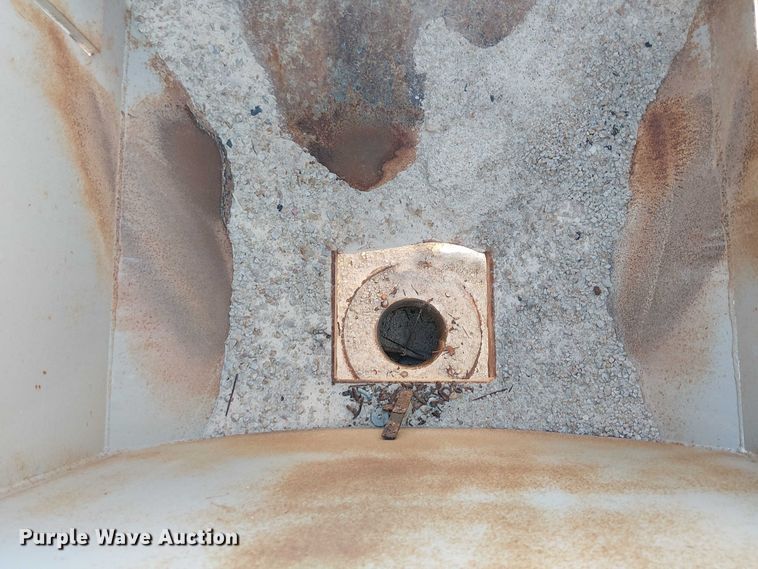 image for item EC8113 2017 REMco P-SD-1025-FH-RDS vertical impact crusher