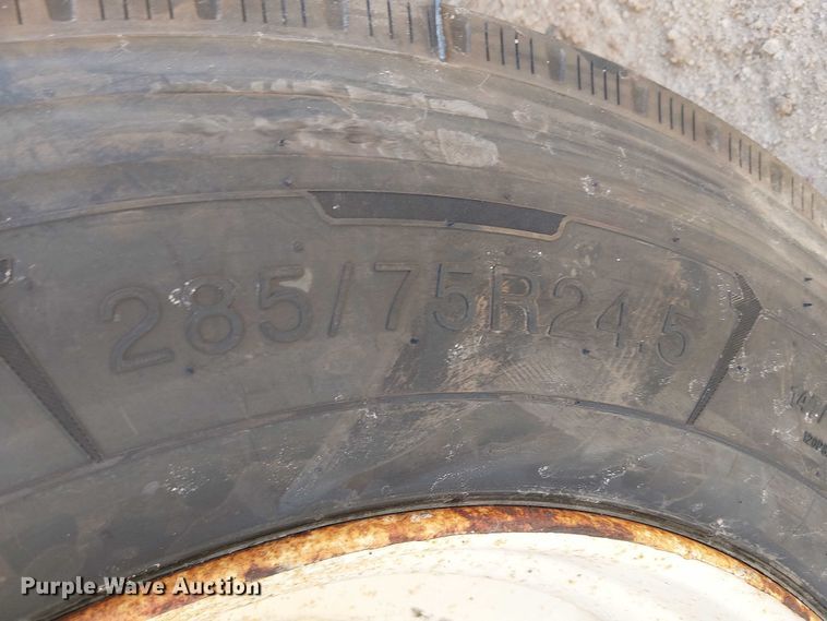 image for item EC8113 2017 REMco P-SD-1025-FH-RDS vertical impact crusher